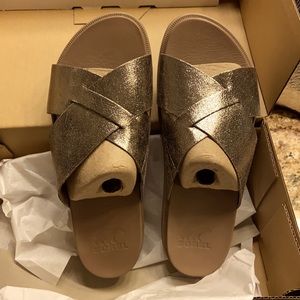 Sorel Criss Cross Slide, size 9